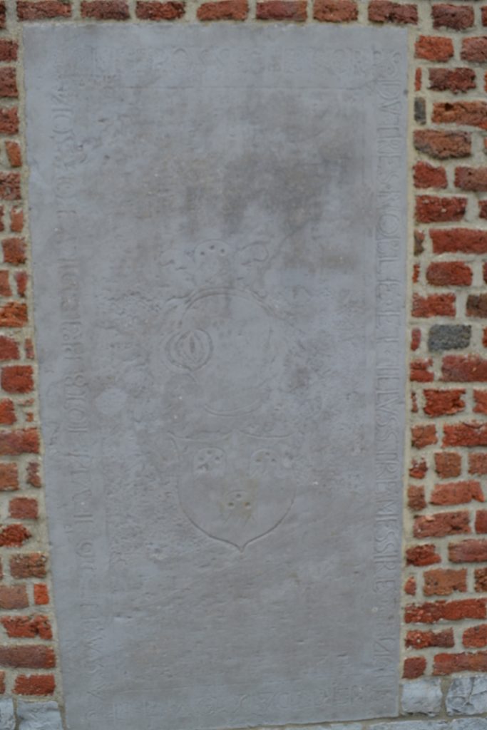 de 052 (8)